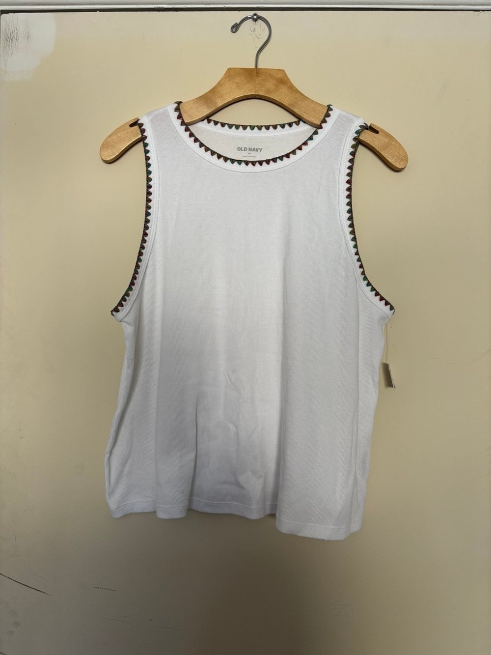 Old Navy White Tank with Multicolor Scalloped Trim